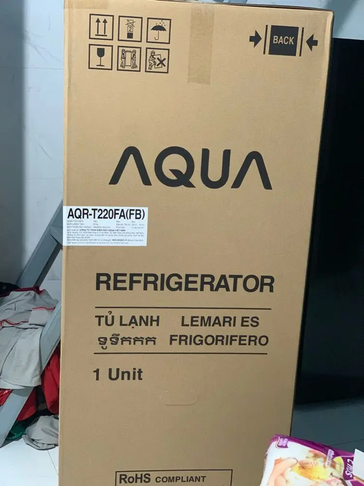 Khách hàng review Tủ lạnh Aqua Inverter 189 lít AQR-T220FA(FB) 16