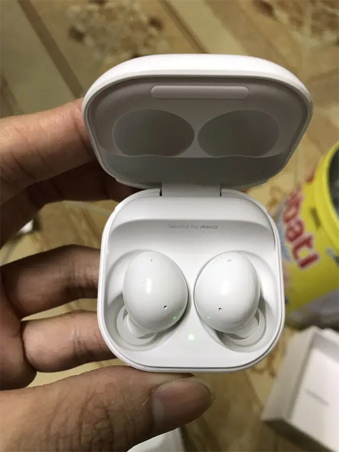 Khách hàng review Tai nghe Bluetooth True Wireless Samsung Galaxy Buds 2 R177N 8