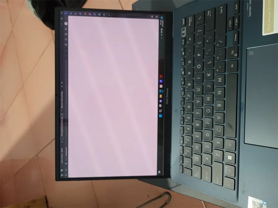 Khách hàng review Laptop Asus Zenbook 14 OLED UX3402VA i5 1340P/16GB/512GB/Cáp/Túi/Win11 (KM085W) 3