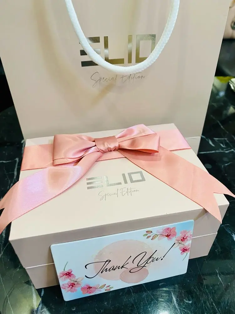 Khách hàng review Set quà - Đồng hồ Elio 32 mm Nữ ES149-02 3