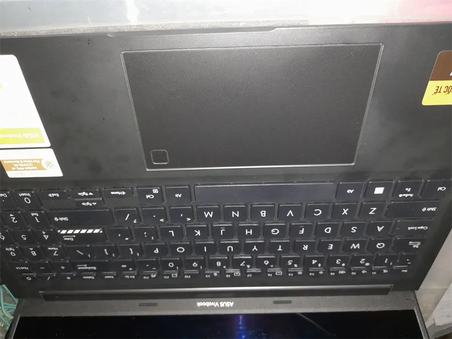 Khách hàng review Laptop Asus Vivobook 15 OLED A1505VA i5 13500H/8GB/512GB/Win11 (L1052W) 4