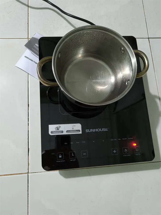 Khách hàng review Bếp từ đơn Sunhouse SHD6805 2000W 3