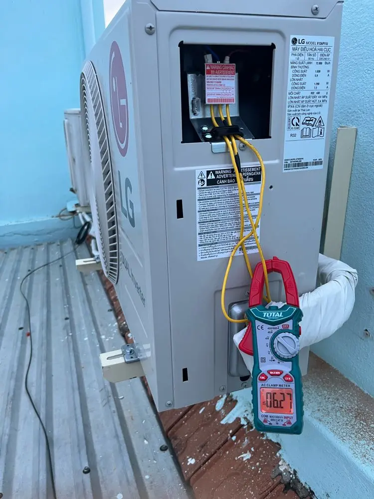 Khách hàng review Máy lạnh LG Inverter 1.5 HP V13API1 15
