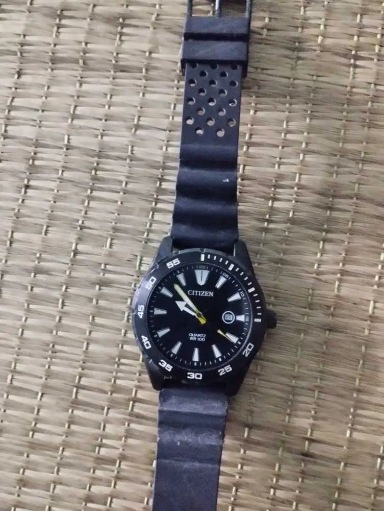 Khách hàng review Đồng hồ CITIZEN 42 mm Nam BI1045-13E 1