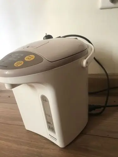 Khách hàng review Bình thủy điện Panasonic NC-EG3000CSY 3 lít 3