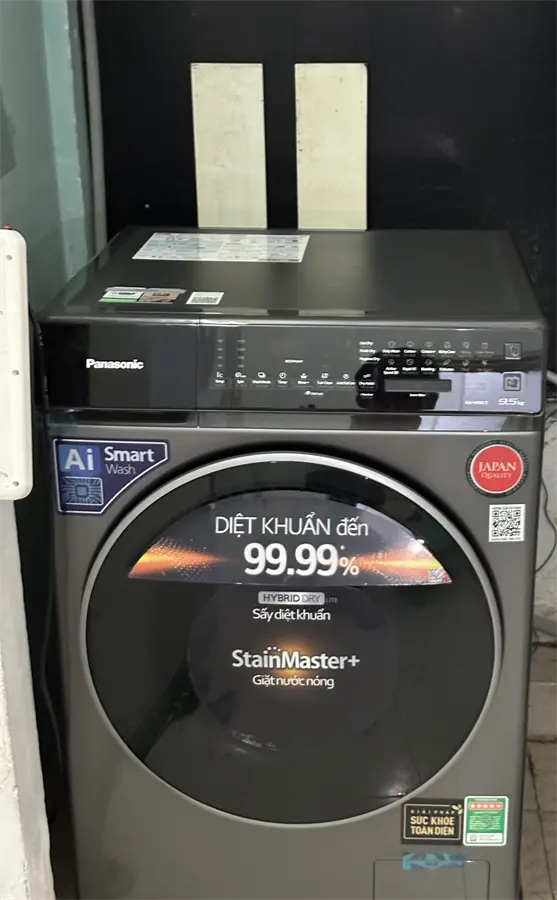 Khách hàng review Máy giặt Panasonic Inverter giặt 9.5 kg - sấy tiện ích 2 kg NA-V95FC1LVT 27