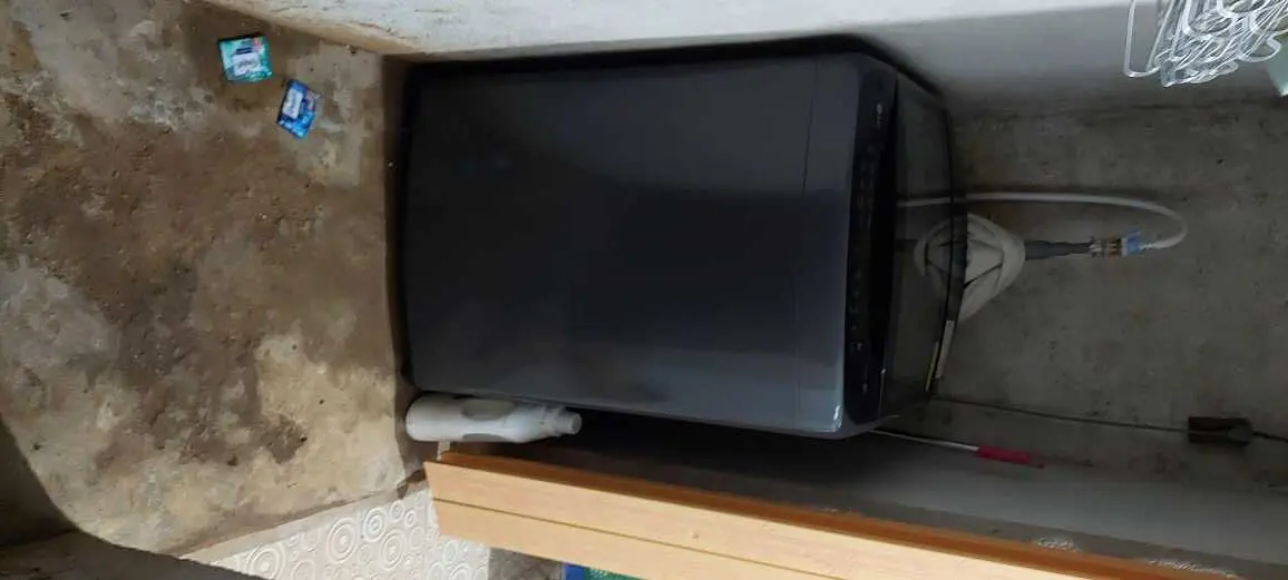Khách hàng review Máy giặt LG AI DD Inverter 16 kg TV2516DV3B 4