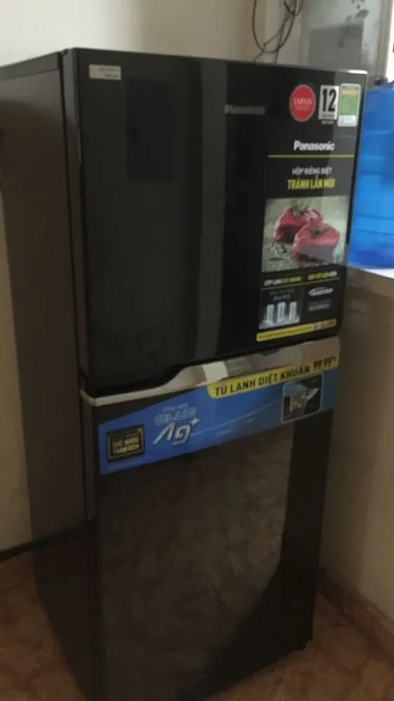 Khách hàng review Tủ lạnh Panasonic Inverter 234 lít NR-TV261BPKV 19