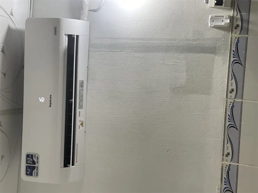 Khách hàng review Máy lạnh Nagakawa Inverter 1 HP NIS-C09R2H10 8
