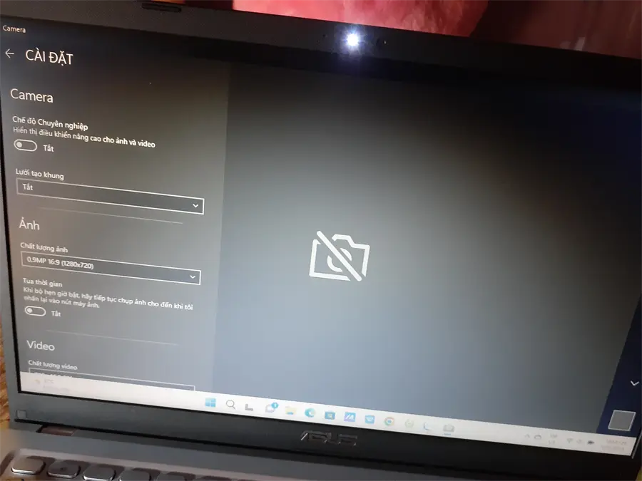 Khách hàng review Laptop Asus VivoBook X515MA N4020/4GB/256GB/Win11 (BR480W) 2