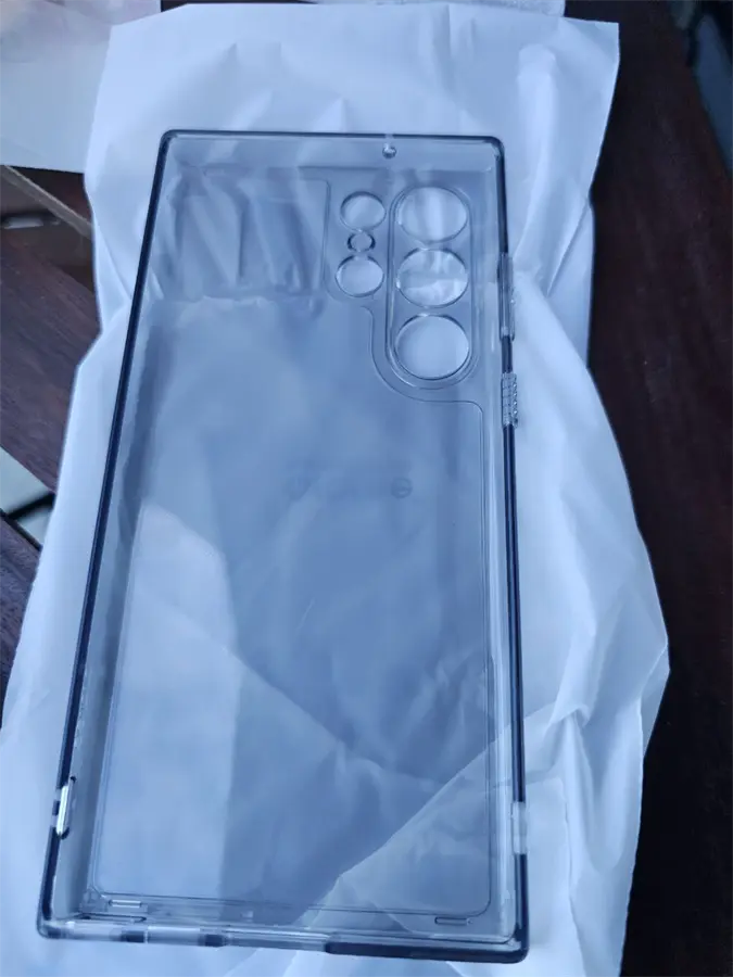 Khách hàng review Ốp lưng Galaxy S23 Ultra Nhựa dẻo ARAREE FLEXIELD 1