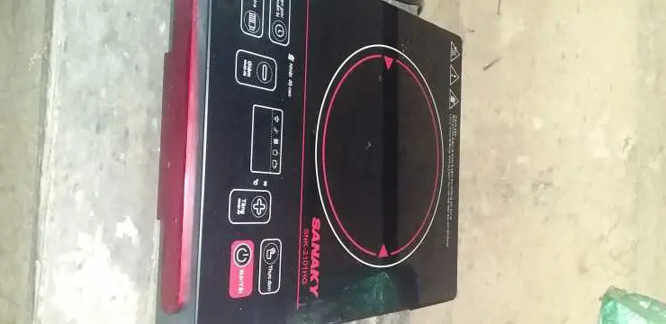 Khách hàng review Bếp hồng ngoại đơn Sanaky SNK-2101HG 2000W 3