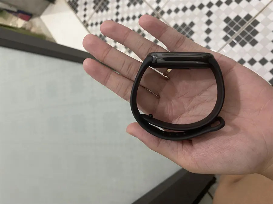 Khách hàng review Vòng đeo tay thông minh Mi Band 8 18