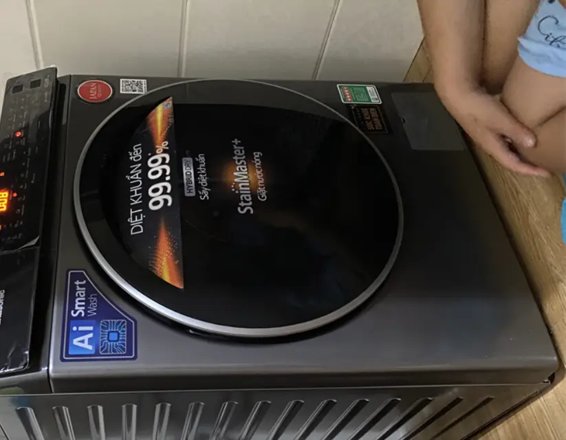 Khách hàng review Máy giặt Panasonic Inverter giặt 10.5 kg - sấy tiện ích 2 kg NA-V105FC1LV 19