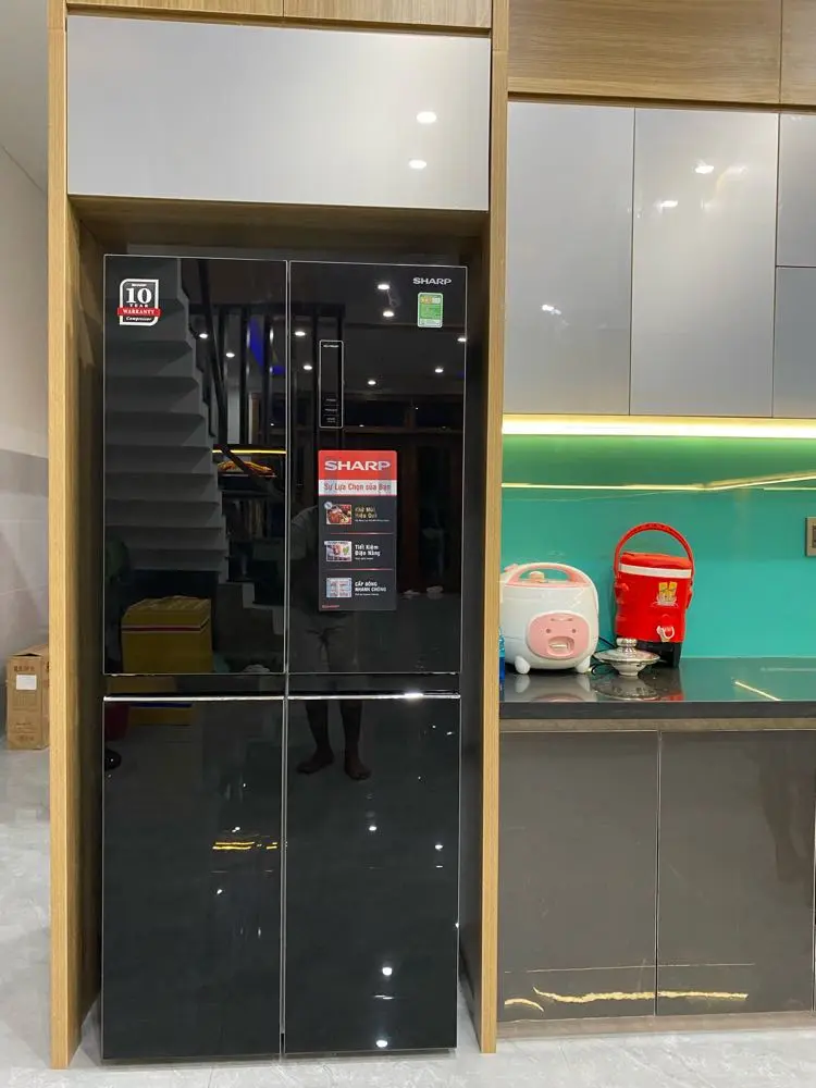 Khách hàng review Tủ lạnh Sharp Inverter 362 lít Multi Door SJ-FX420VG-BK 3