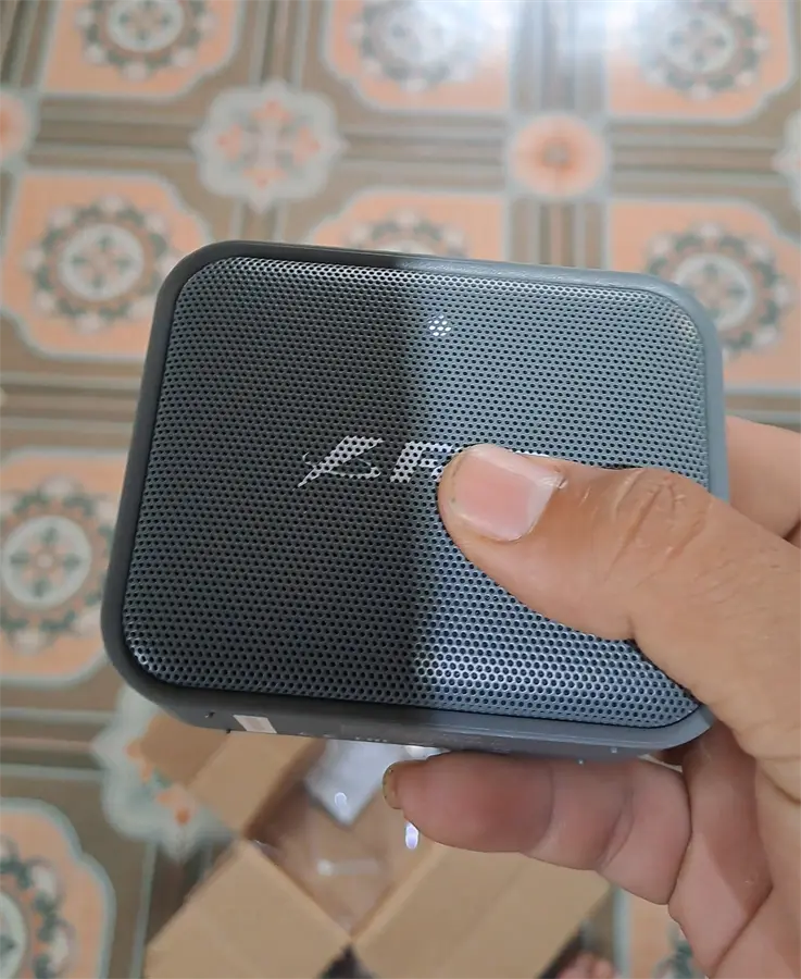 Khách hàng review Loa Bluetooth Fenda W5 Plus 3