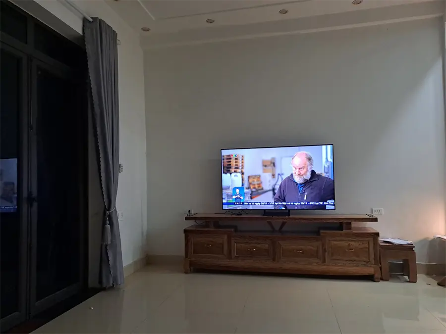 Khách hàng review Smart Tivi QLED Samsung 4K 65 inch QA65Q60B 1