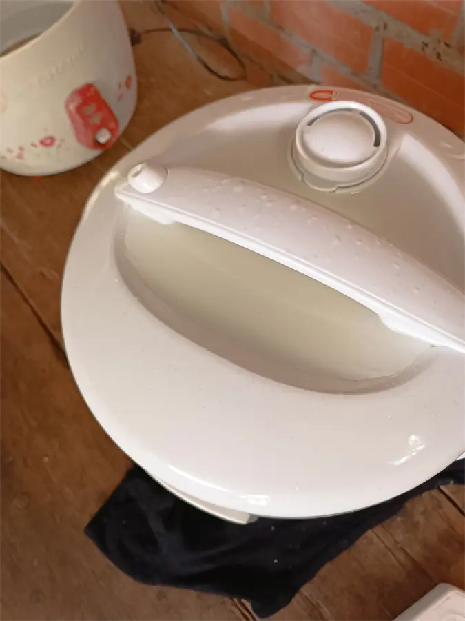 Khách hàng review Nồi cơm nắp gài Delites 1.8 lít NCG1805 7