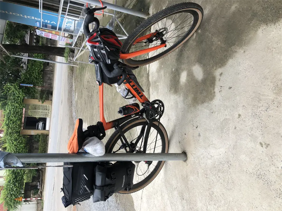 Khách hàng review Xe Đạp Thể Thao Road Twitter Gravel V2 29 inch Size S 2