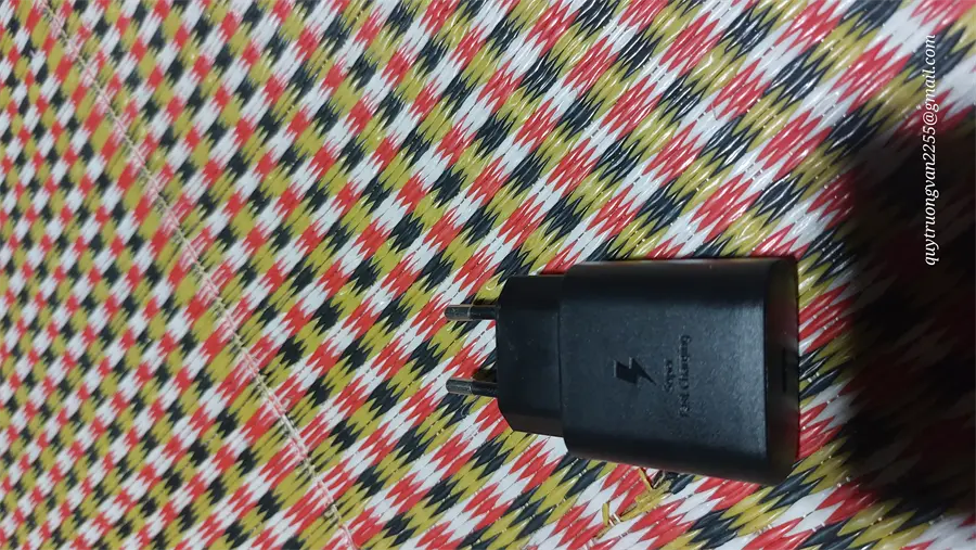 Khách hàng review Sạc nhanh Type-C PD 25W Samsung EP-TA800N 9