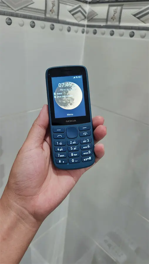 Khách hàng review Điện thoại Nokia 215 4G 7
