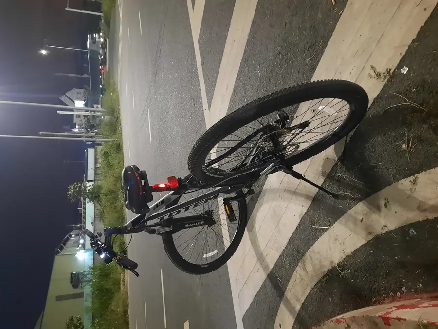 Khách hàng review Xe Đạp Địa Hình MTB Totem W760 29 inch Size M 2
