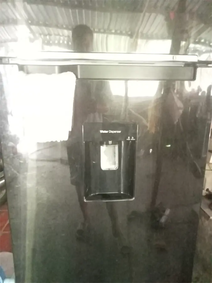 Khách hàng review Tủ lạnh Samsung Inverter 360 lít RT35K5982BS/SV 1
