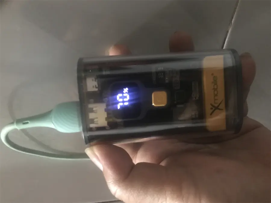 Khách hàng review Pin sạc dự phòng 10000mAh Type C PD QC3.0 20W Xmobile Y73 4
