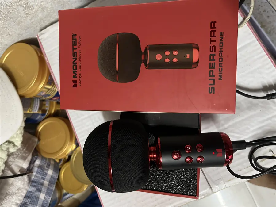 Khách hàng review Micro không dây Monster M98 2