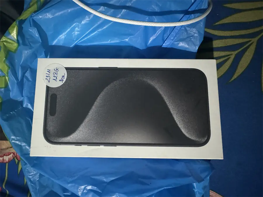 Khách hàng review Điện thoại iPhone 15 Pro 128GB 10