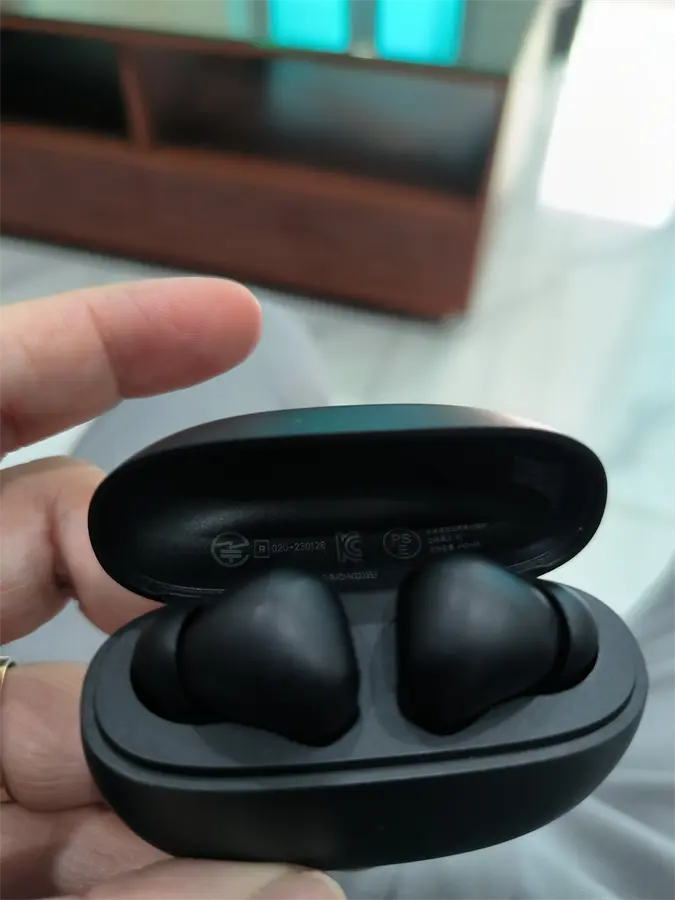 Khách hàng review Tai nghe Bluetooth True Wireless Xiaomi Redmi Buds 4 Active 10