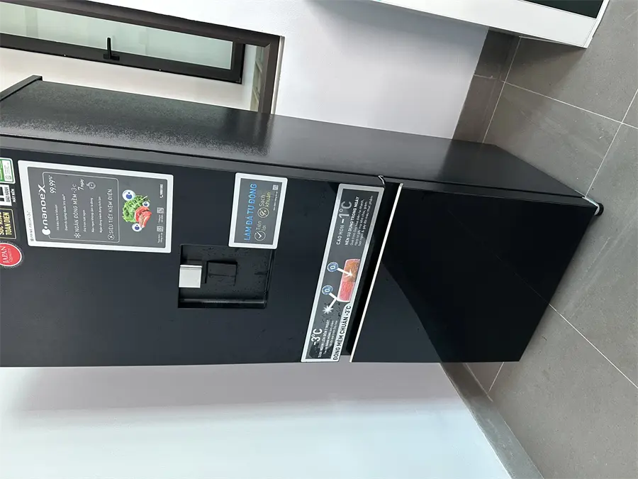 Khách hàng review Tủ lạnh Panasonic Inverter 300 lít NR-BV331WGKV 9