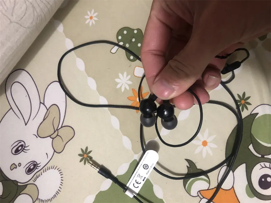Khách hàng review Tai nghe Có Dây JBL C150 1