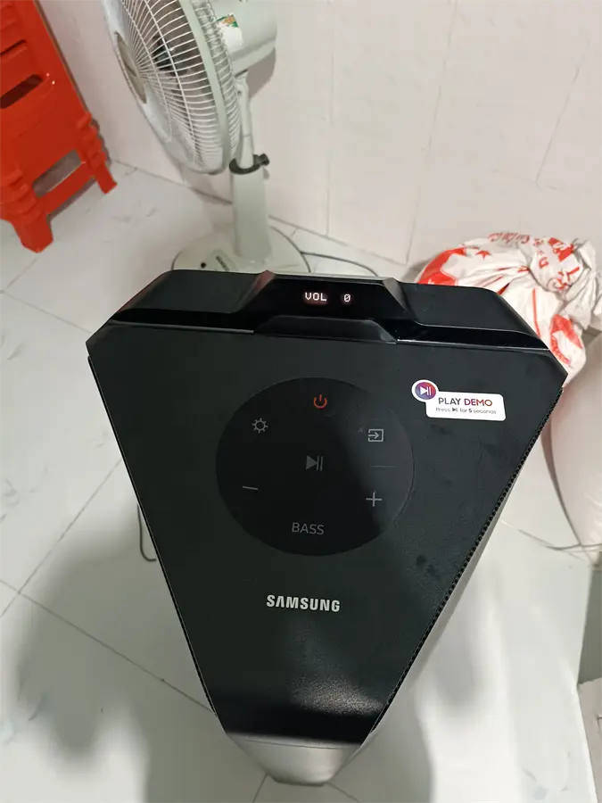 Khách hàng review Loa tháp Samsung MX-T70/XV 1500W 3