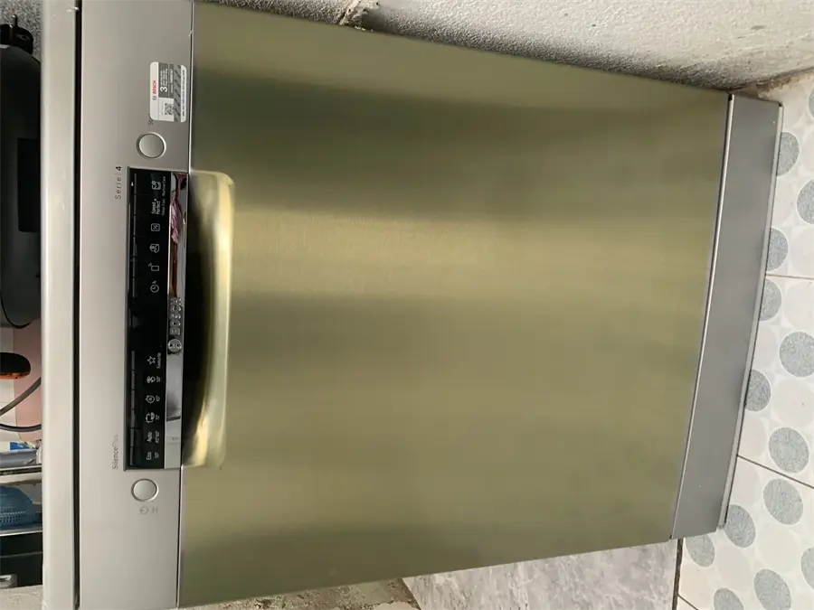 Khách hàng review Máy rửa chén độc lập Bosch SMS4EKI06E 8