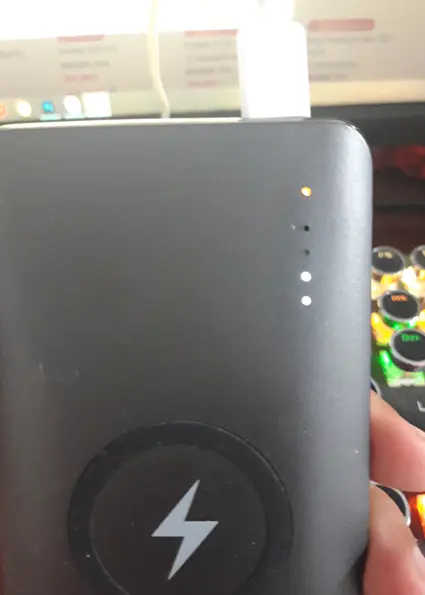 Khách hàng review Pin sạc dự phòng Polymer 10.000mAh không dây Type C PD QC3.0 18W Xmobile P66D 9