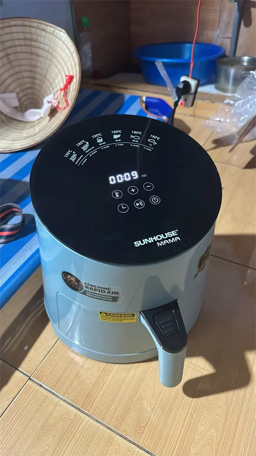 Khách hàng review Nồi chiên không dầu Sunhouse SHD4085G 3.5 lít 1