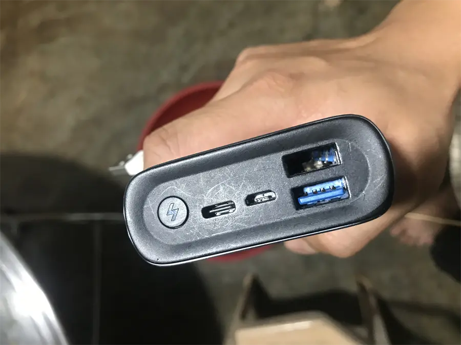 Khách hàng review Pin sạc dự phòng Polymer 20000mAh Type C PD QC3.0 20W Xmobile PowerBox  JP218 9