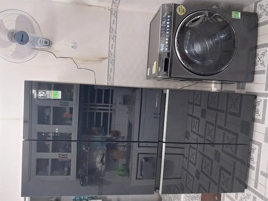 Khách hàng review Tủ lạnh Aqua Inverter 469 lít Multi Door AQR-M536XA(GB) 9