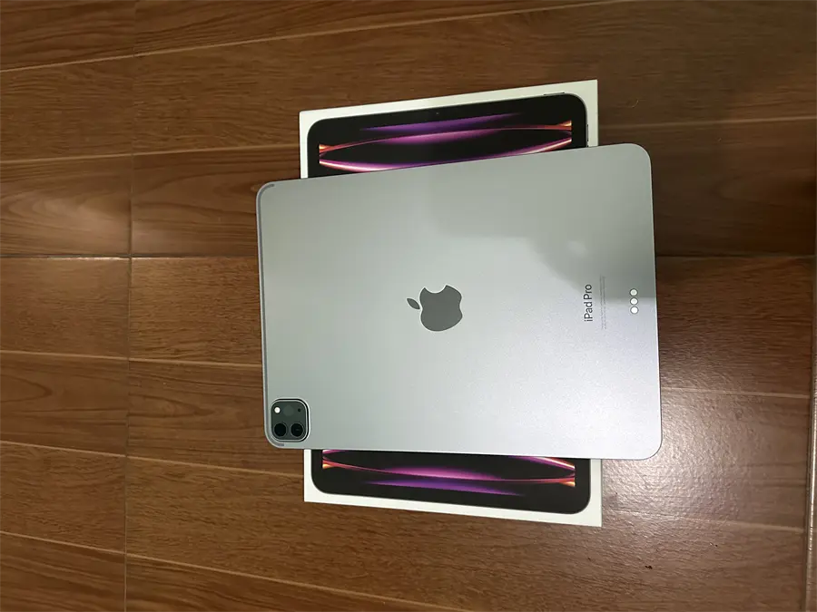 Khách hàng review Máy tính bảng iPad Pro M2 11 inch WiFi 128GB 2