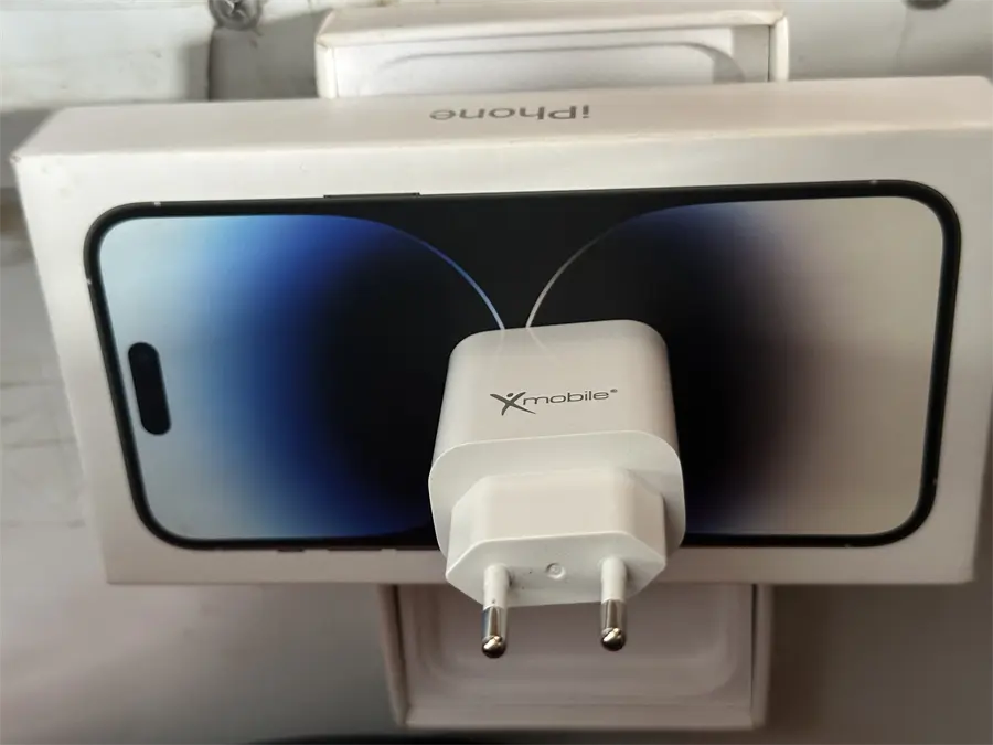 Khách hàng review Sạc nhanh Type-C PD 20W Xmobile CS-TC041 5