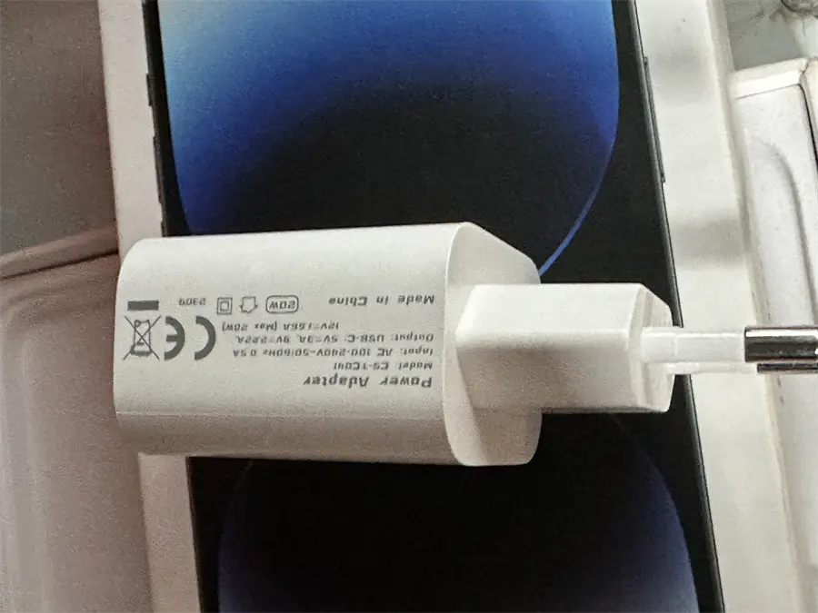 Khách hàng review Sạc nhanh Type-C PD 20W Xmobile CS-TC041 7