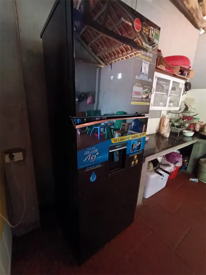 Khách hàng review Tủ lạnh Panasonic Inverter 366 lít NR-TL381GPKV 1