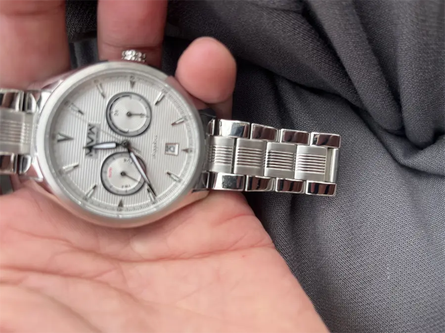 Khách hàng review Đồng hồ MVW 42 mm Nam MS061-03 1