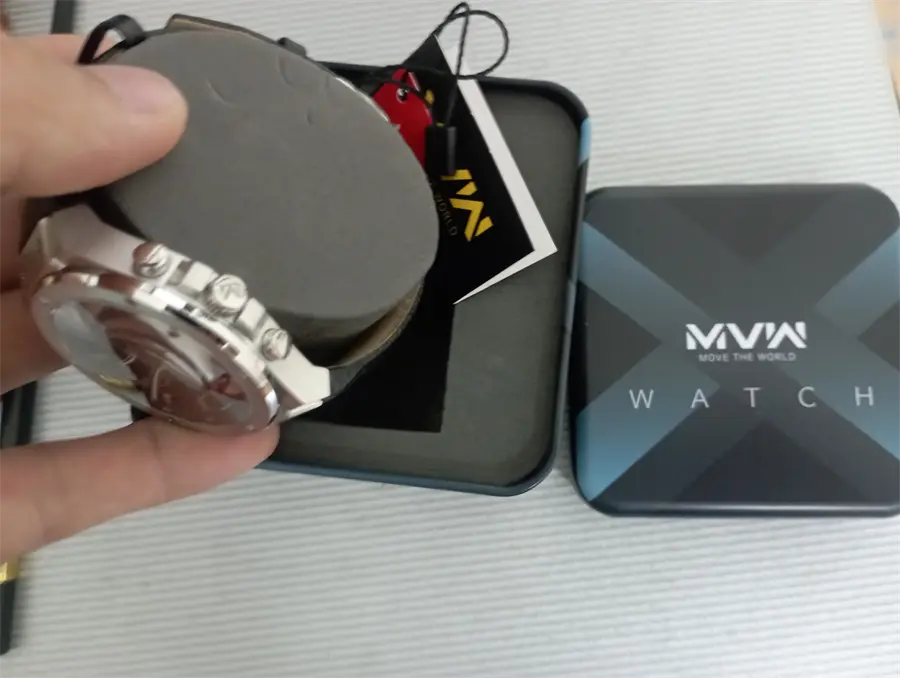 Khách hàng review Đồng hồ MVW Hồn Việt 43 mm Nam ML086-01-HV 2