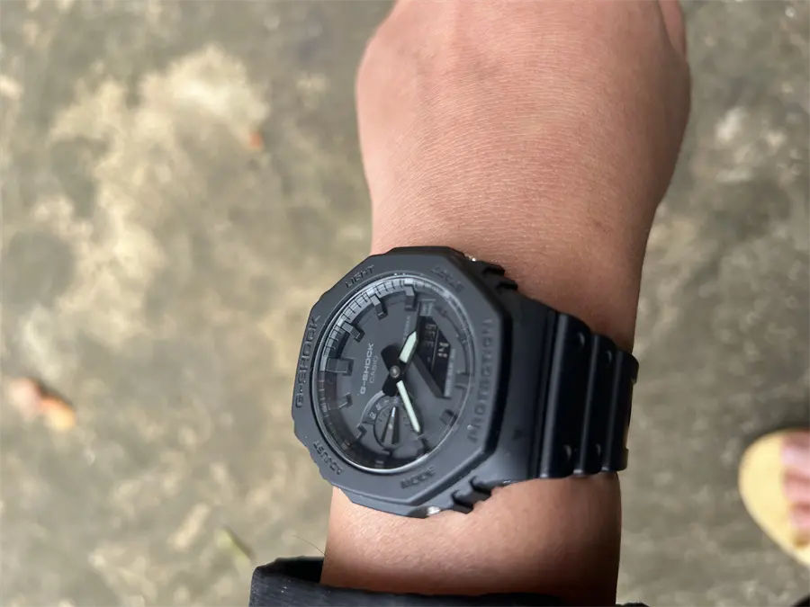 Khách hàng review Đồng hồ G-Shock 2100 45.4 mm Nam GA-2100-1A1DR 3