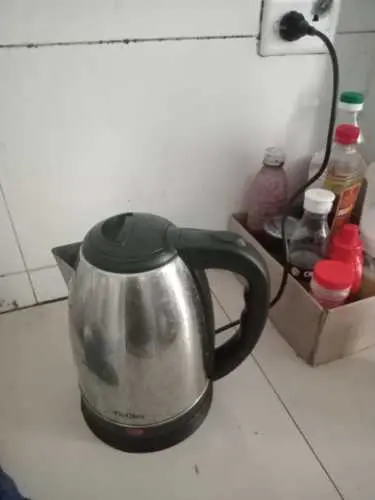 Khách hàng review Bình đun siêu tốc Delites 1.8 lít ST18S05 3