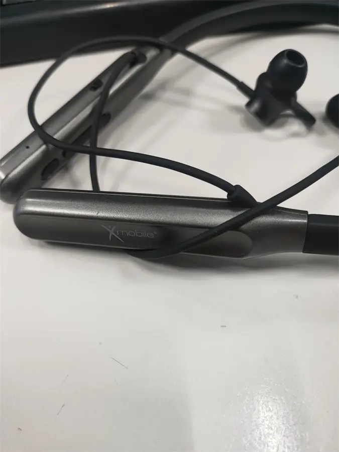 Khách hàng review Tai nghe Bluetooth Xmobile Z706A 1