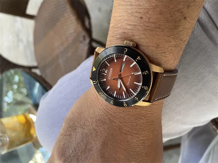 Khách hàng review Đồng hồ Citizen 43.5 mm Nam AW0079-13X 2