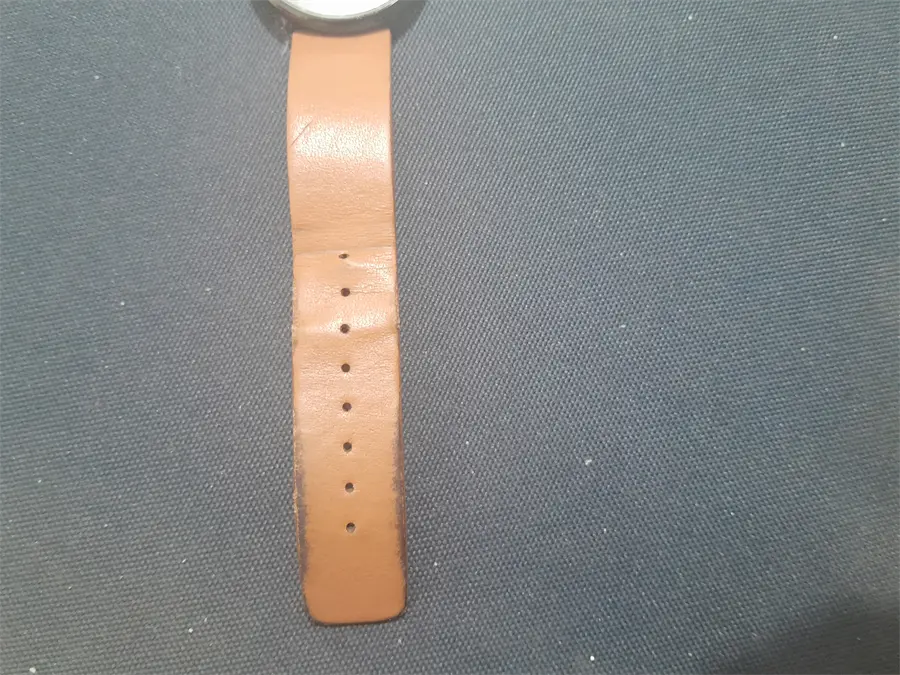 Khách hàng review Đồng hồ ELIO 39 mm Nam EL060-01 1